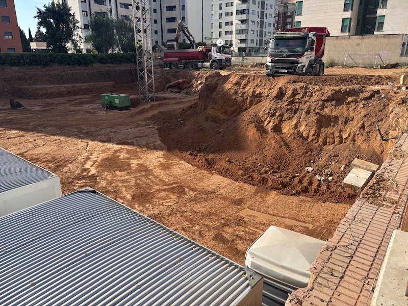 RESIDENCIAL AUDITORIUM. FOTOS EVOLUCION DE LA OBRA 21 de mayo 2025 (inicio excavación)